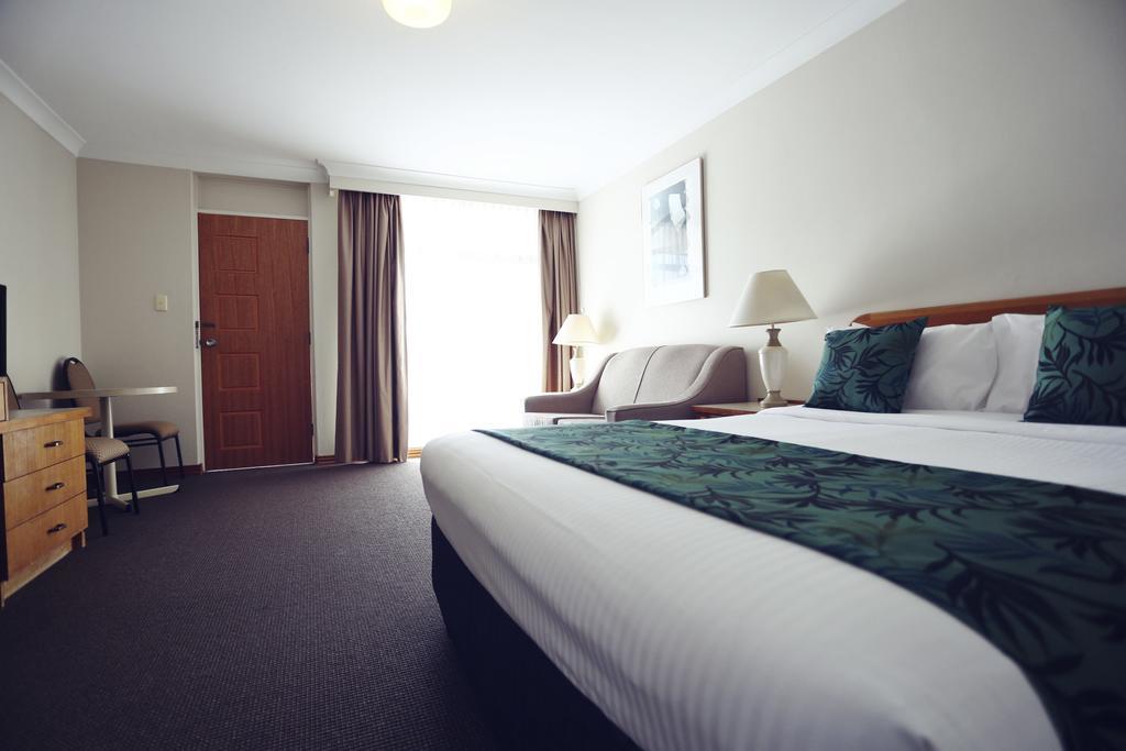 Cascades Motor Inn Dubbo Extérieur photo